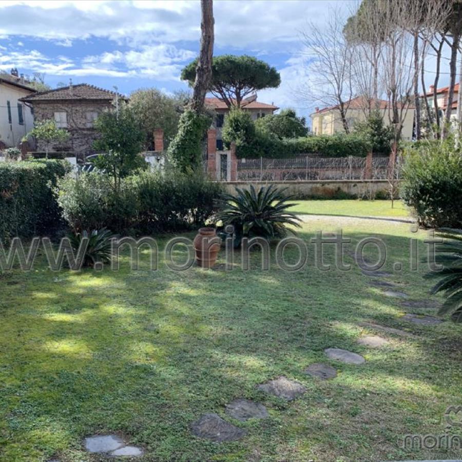 Villetta forte dei marmi