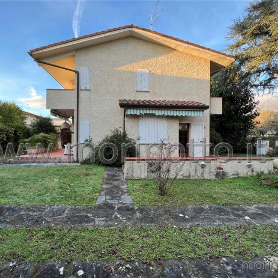 Bifamiliare Forte dei Marmi