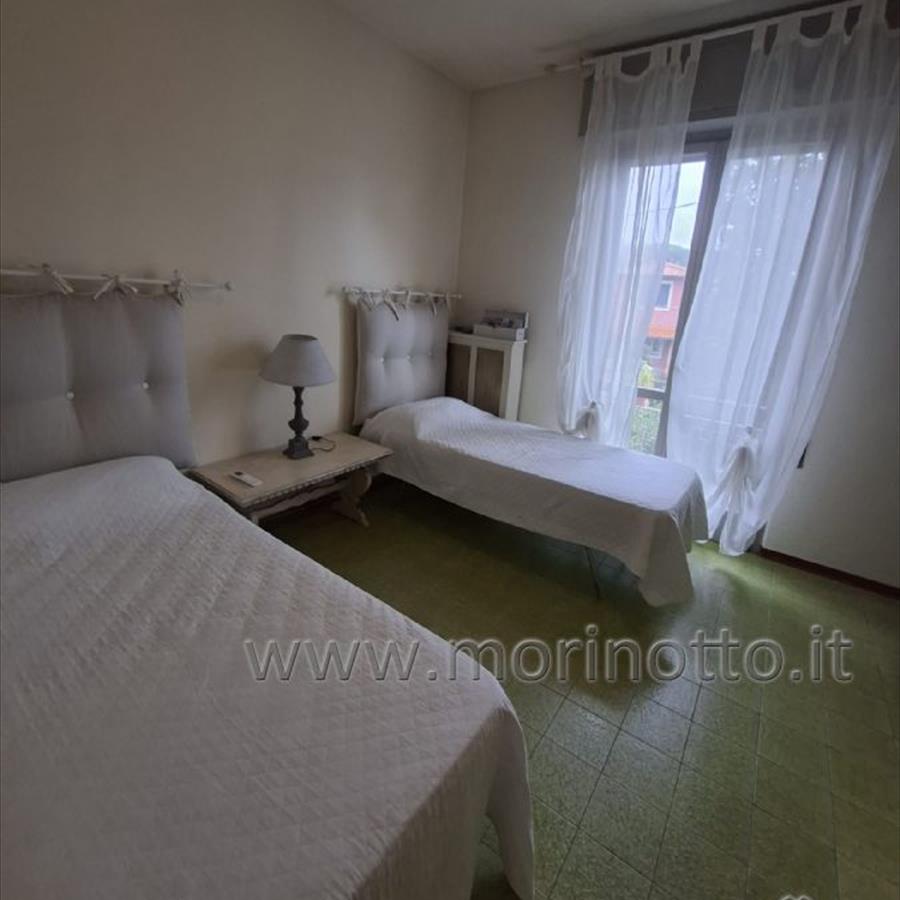 Bifamiliare forte dei marmi