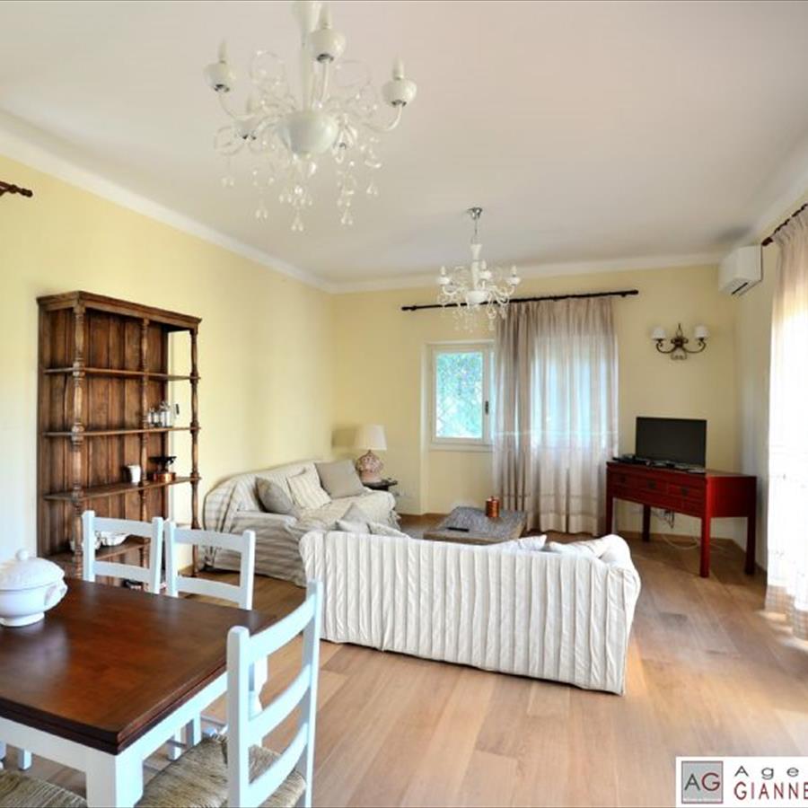 Villa forte dei marmi