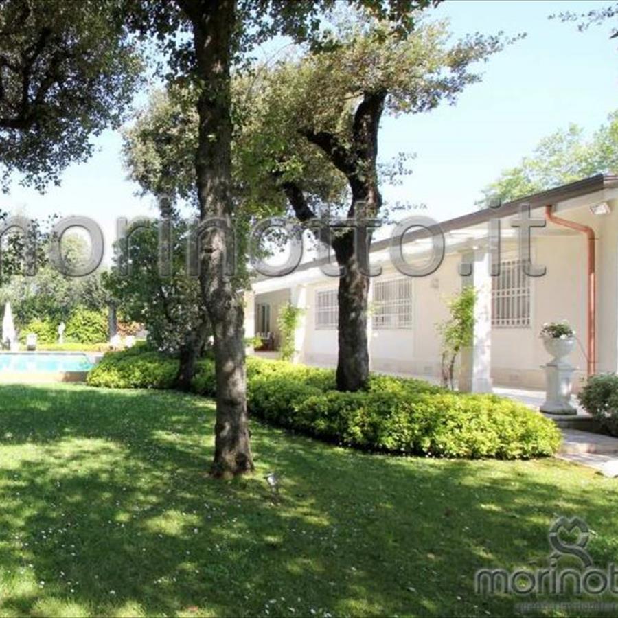 Villa forte dei marmi